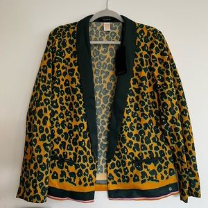 Leopard print blazer